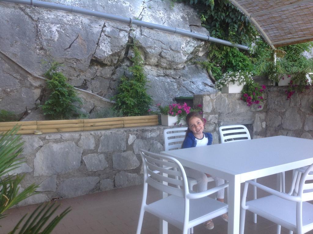 Villa Arianna Panoramic Apartments Malcesine Exterior foto
